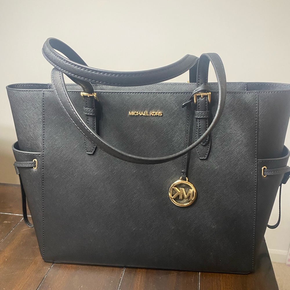Michael Kors travel tote